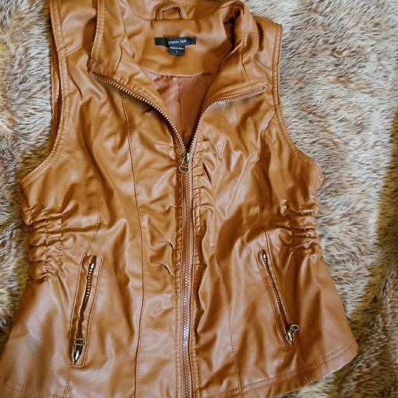 Vest - Picture 4 of 6